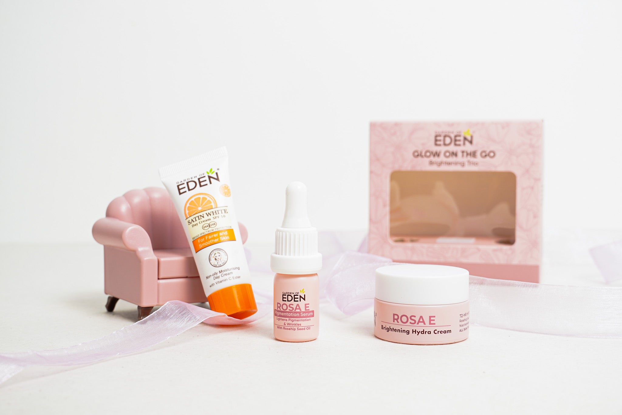 Glow On-The-Go Brightening Trio [Limited Edition] [Expiry: 01/2027)