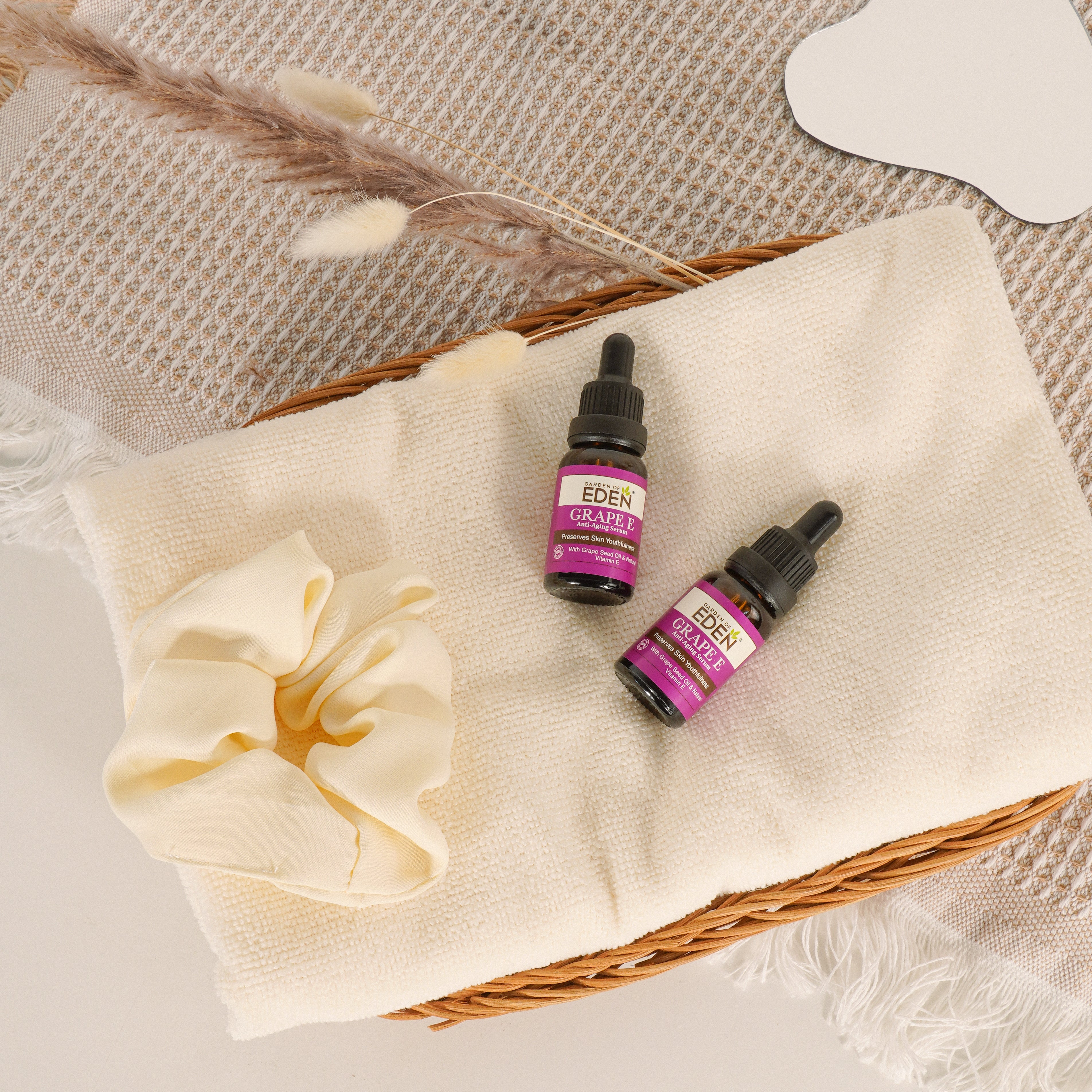 Grape E Anti Aging Serum 15ml (CLEARANCE SALE EXP: 02/2027)