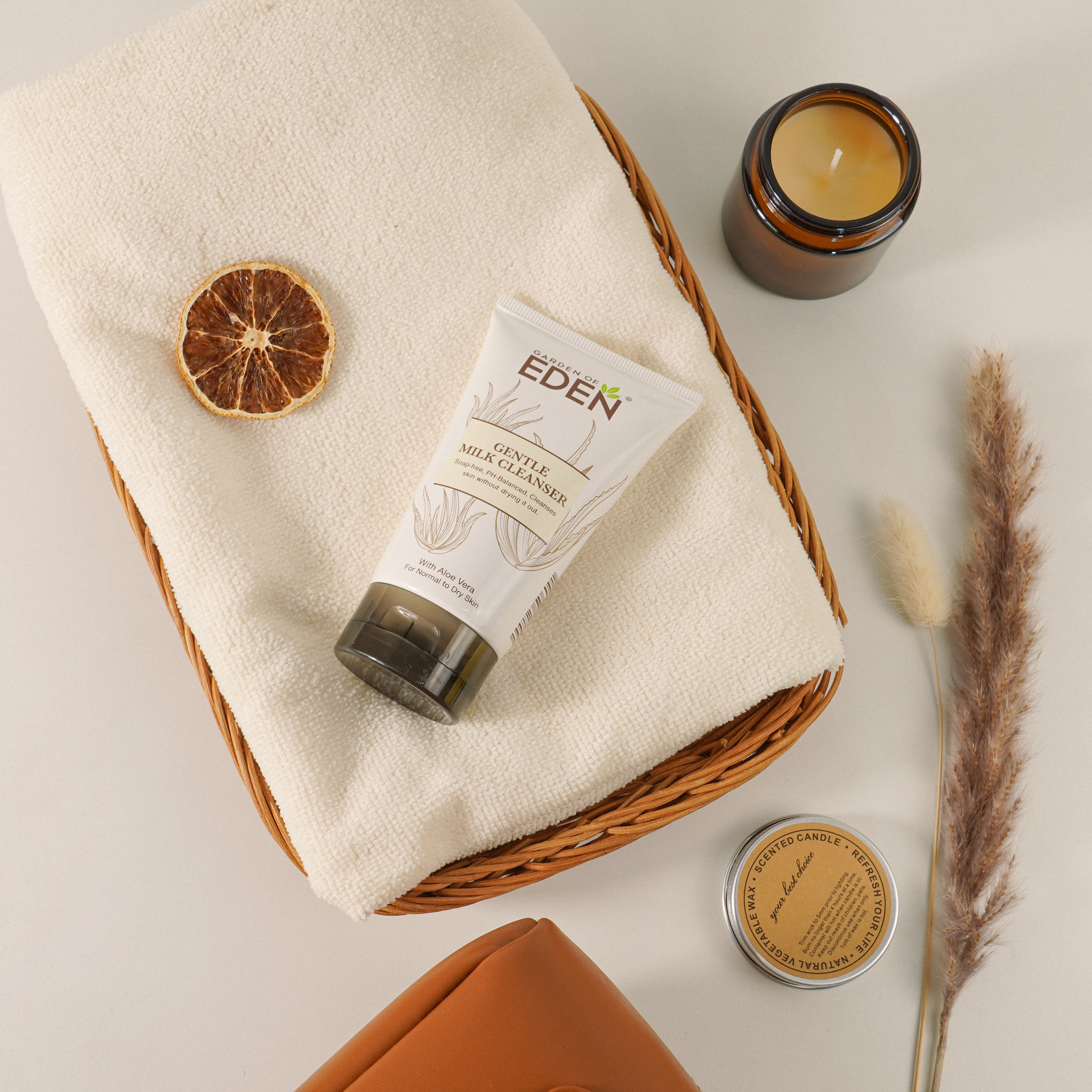 Gentle Milk Cleanser 100ml (CLEARANCE SALE EXP: 06/2026)